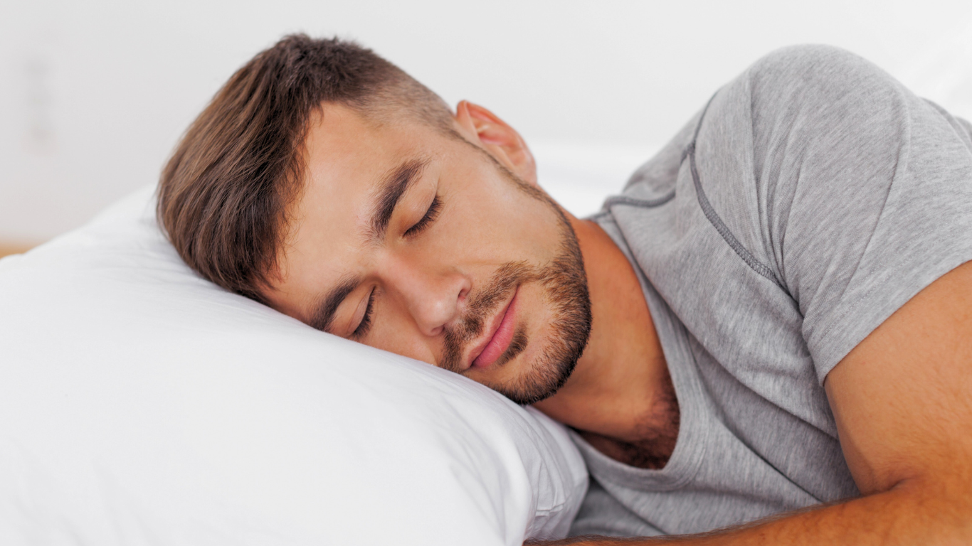 Dormir con una prótesis capilar